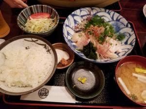 刺身屋新太郎 魚庵 西日暮里駅前支店
