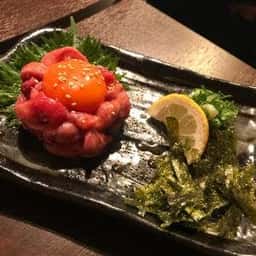 YAKINIKUEN 忍鬨 南堀江店