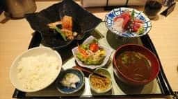 さかなや別邸