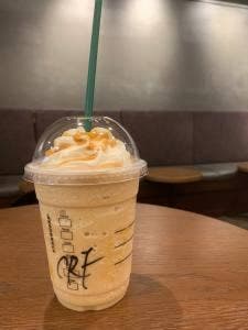 スターバックス コーヒー アクセス表参道店