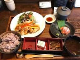 うまいもん屋 櫻