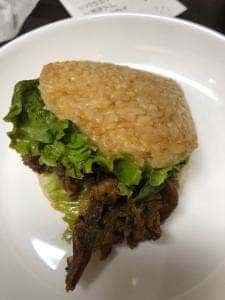 モスバーガー 横浜東口店