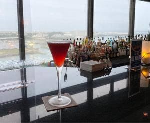 バー プラネート ロワジールホテル 那覇