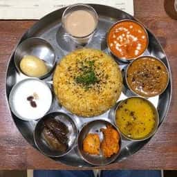 ヒマラヤユキノシタ