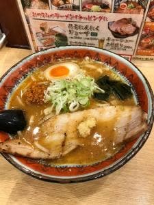 弟子屈ラーメン 福岡空港店