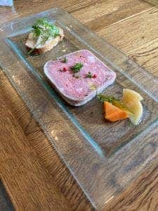 La petite grue ワインと料理のお店