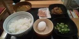 なか卯 泉岳寺前店