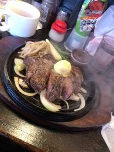 がっつりステーキ 立川幸町精肉店