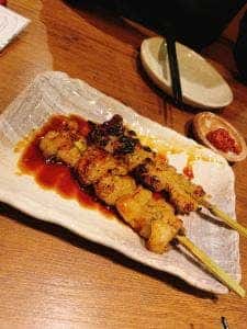 賞味期限180秒!究極の鶏レバー串があるお店 浩治朗