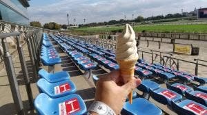 耕一路 府中競馬場店