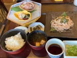 かごの屋 桜山滝子店