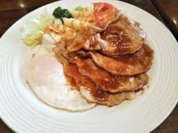 美味しい洋食と珈琲の店 ホットライン