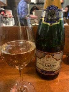 スタンドシャン食 TOKYO恵比寿 Champagne & GYOZA BAR