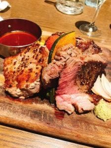 Gottie'sBEEF Maker’s Pier