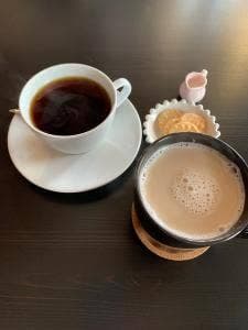 M&C COFFEE STAND