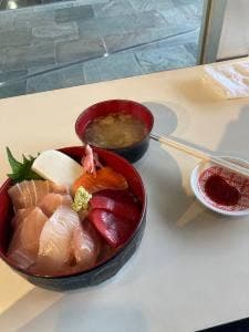 魚鶴本店