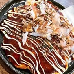 Madre ハーブとスパイス料理のワイン食堂