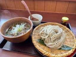 奥社前 なおすけ