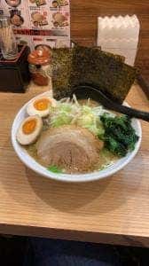 えび豚骨拉麺 春樹 江戸川橋店
