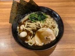 横浜家系ラーメン 壱角家 西葛西駅前店