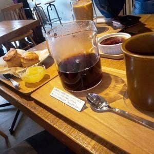 Middle Garden Coffee Stand