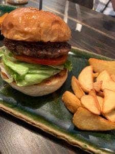 三六〇 BURGER & SANDWICH