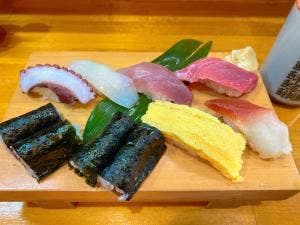 こやまずし