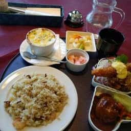 レストラン コロナ