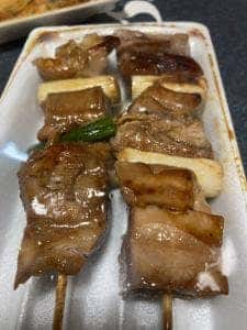 魚次三