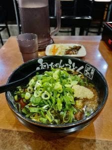 肉ちゃんうどん 博多駅南店
