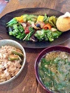 ごはん屋 ヒバリ