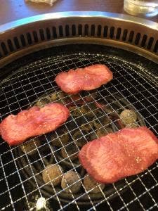 焼肉家 かず