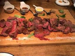 鉄板焼バール ピアチェーレ