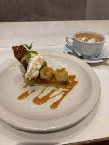 ミッドダイニング