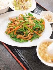 広東料理 平安飯店