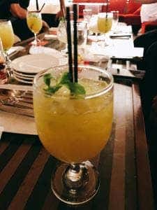 Bar and Restaurant BEE8