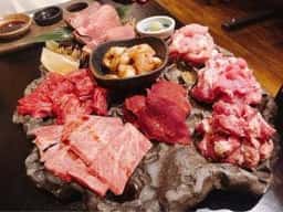 溶岩焼 薩摩屋 新宿店