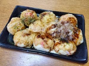 アピタと60の専門店街城南開発専門店 おやつ村