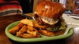 創業20年プレミアムバーガーの店 UNCHAIN DINER