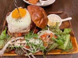 コックテイル ハンバーガーズ