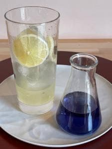 あつ緒菓子店とあつ緒cafe