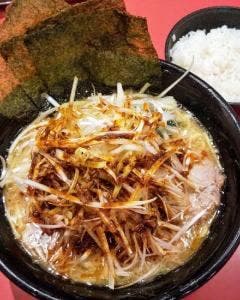 横浜家系ラーメン濃厚家 秦野店