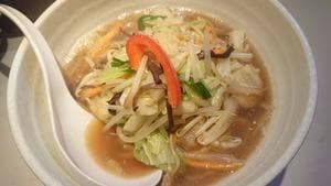 大八 湯麺