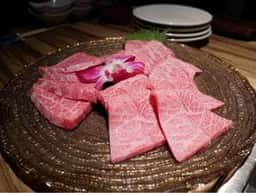 焼肉 ますお 新宿本店