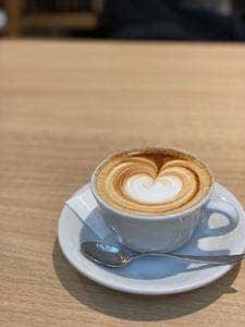 LE CHOCOLAT DE H 渋谷ヒカリエ ShinQs 東横のれん街店