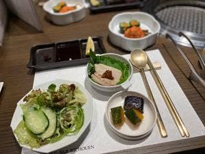 焼肉 BAR 李朝園