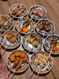 焼き鳥 備長炭と宮崎地鶏専門 TORA鶏YA 梅田店