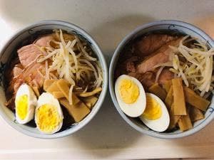 ラスター食糧