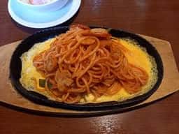 カフェ ヨシノ 庄内緑地公園店