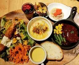 100本のスプーン FUTAKOTAMAGAWA